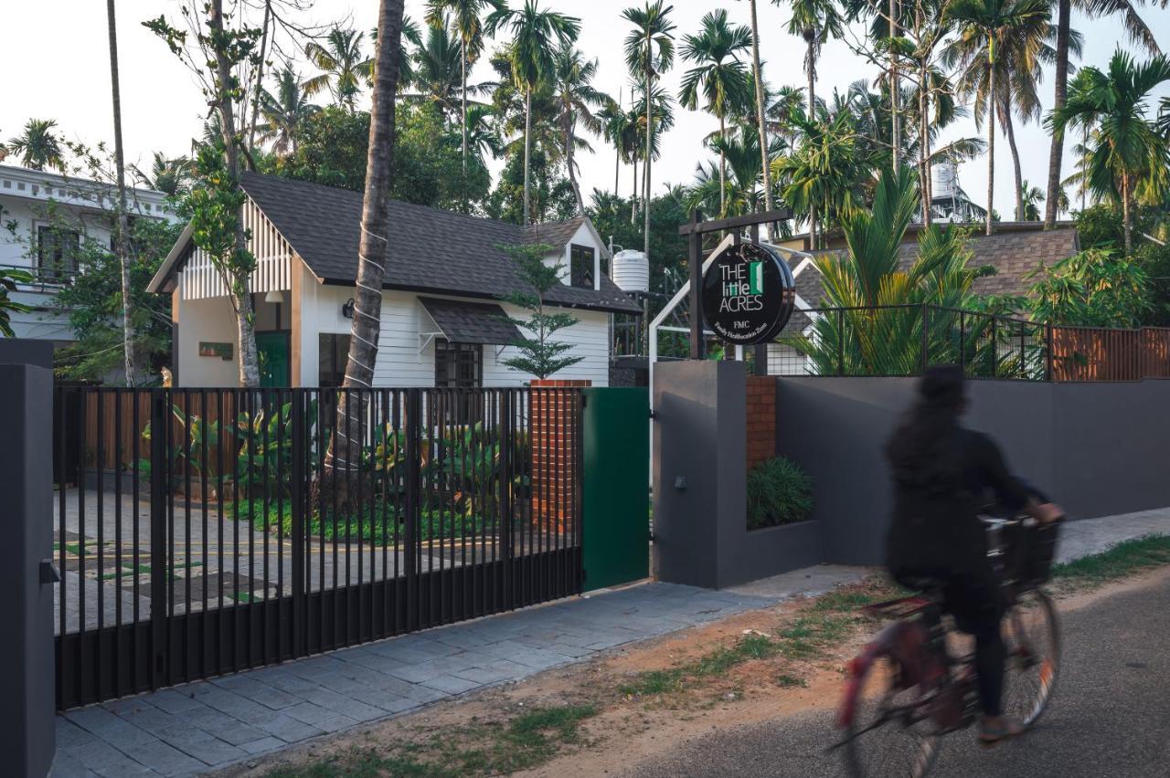 The Little Acres Cherai Vypin Luaran gambar